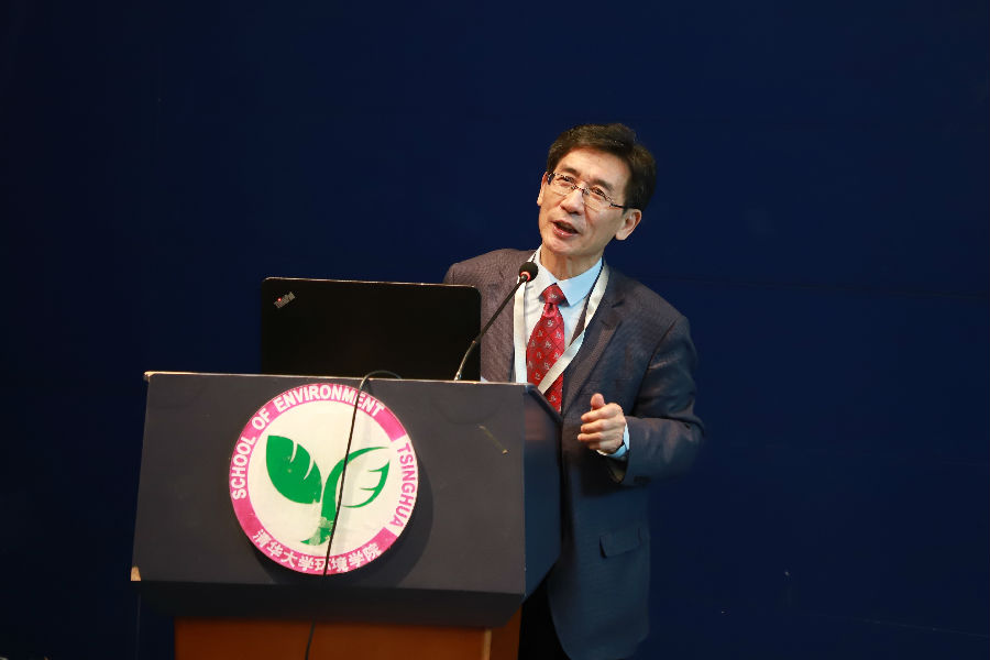 薛其坤副校长致辞.jpg
